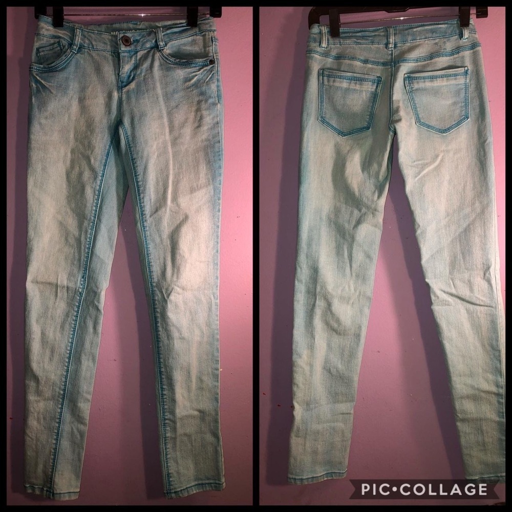 Mossimo supply co. Skinny jeans color light blue